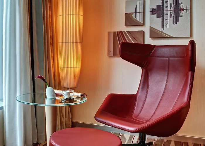 Hotel Hilton Frankfurt Airport 4*