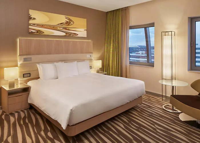 Hotel Hilton Frankfurt Airport 4*