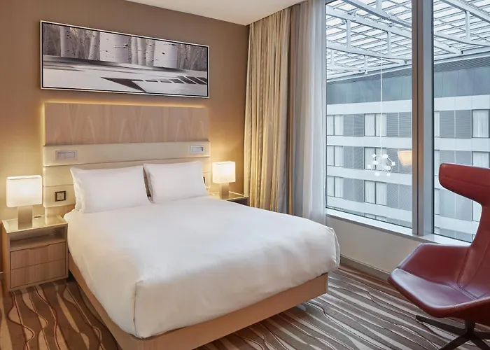 Hilton Frankfurt Airport Hotel 4*