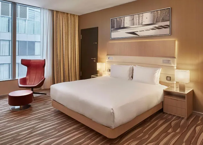 Hotel Hilton Frankfurt Airport 4*