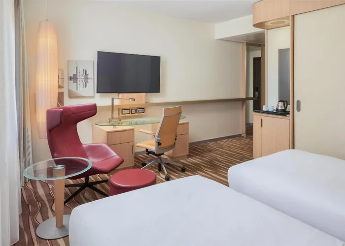 Hilton Frankfurt Airport Hotel 4*