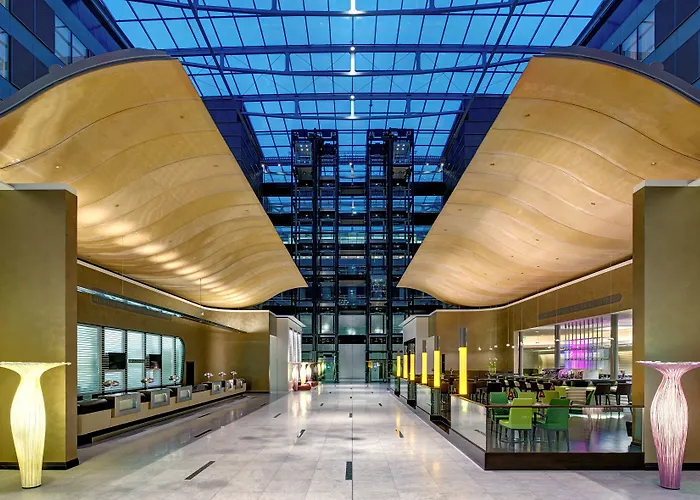 Hotel Hilton Frankfurt Airport 4*