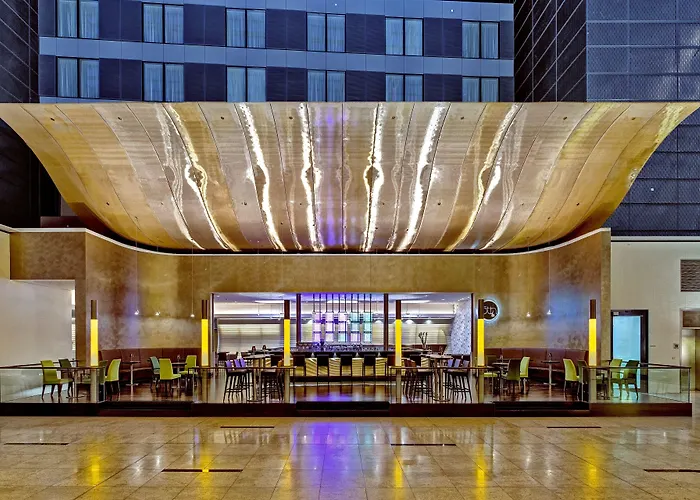 Hilton Frankfurt Airport Hotel 4*