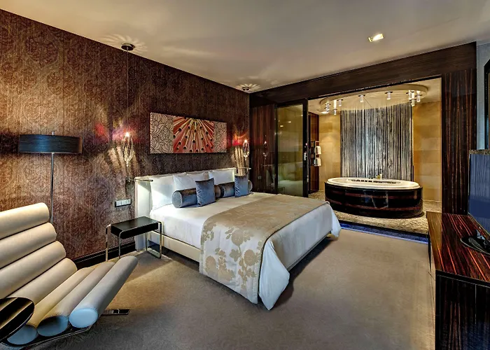 Hilton Frankfurt Airport 4*